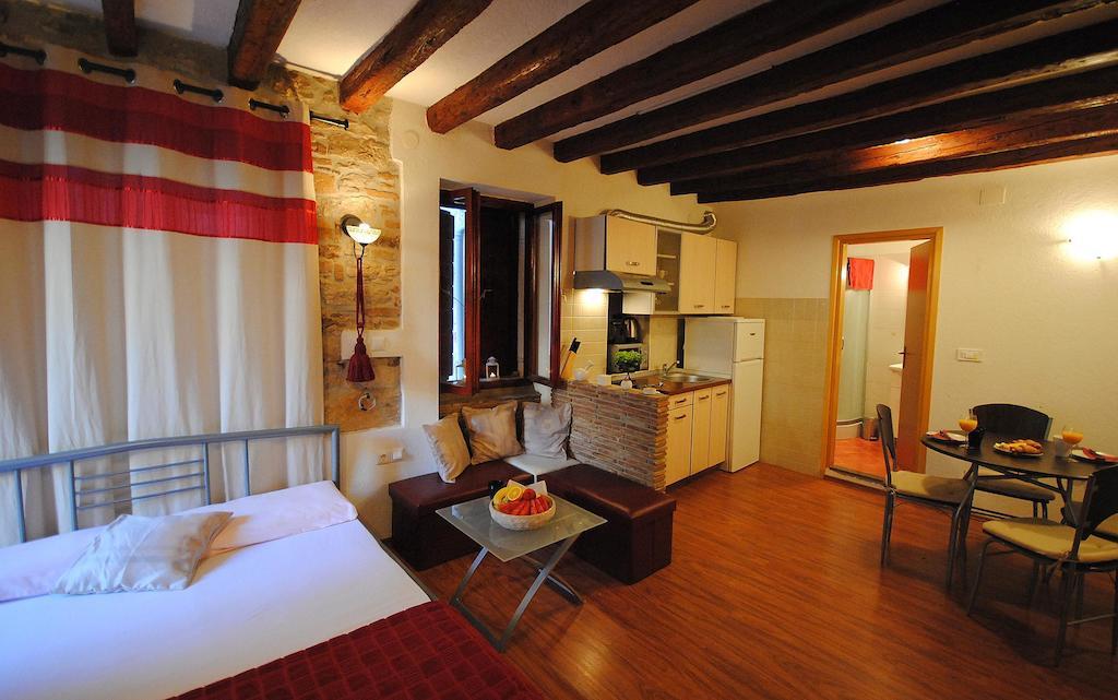 Guesthouse Ancient Stone Rovinj Room photo