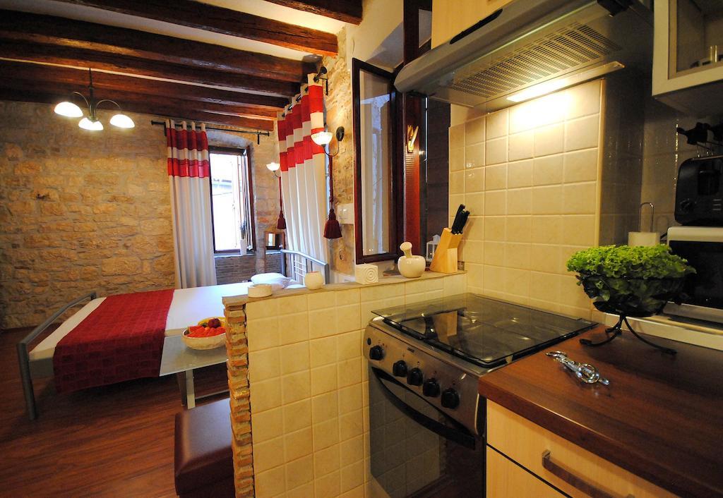 Guesthouse Ancient Stone Rovinj Room photo